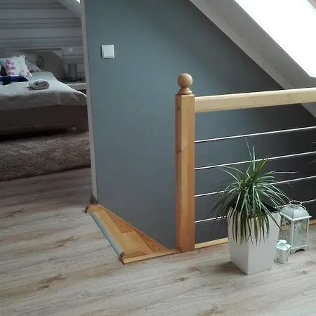 Monika Z Widokiem Na Morze Rewal